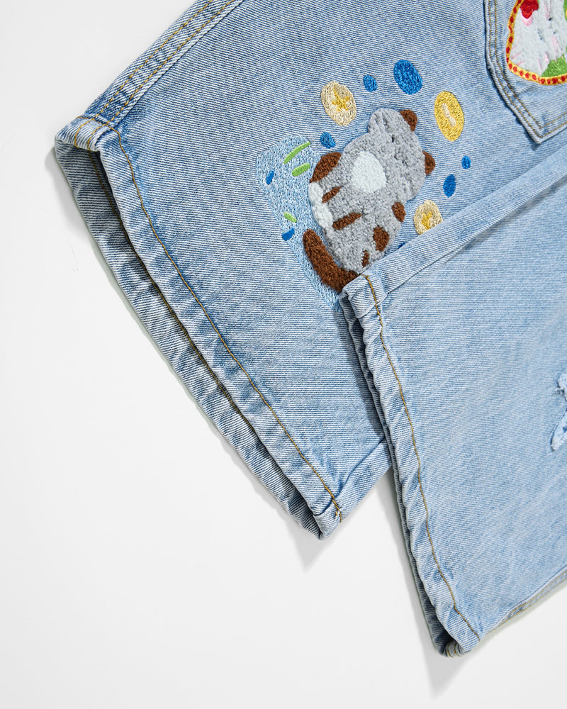 Retro-style fun embroidered jeans