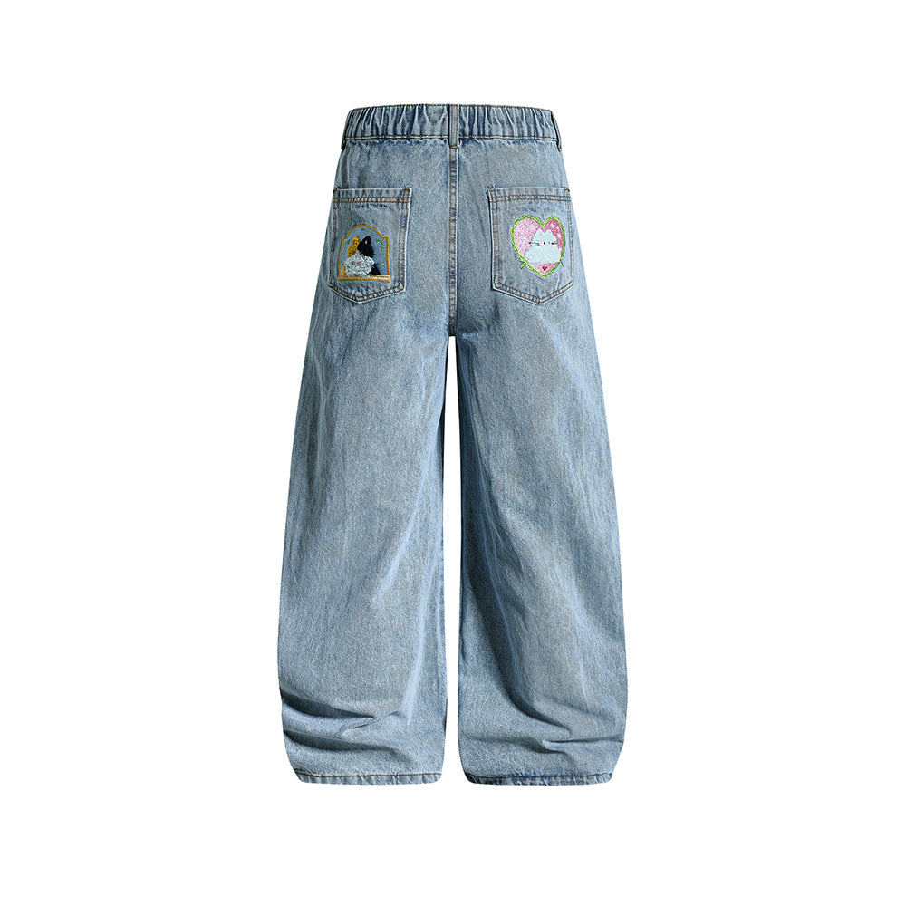 Retro-style fun embroidered jeans